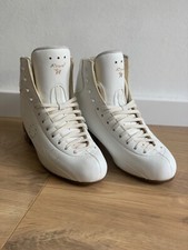 Eiskunstlauf Stiefel Risport