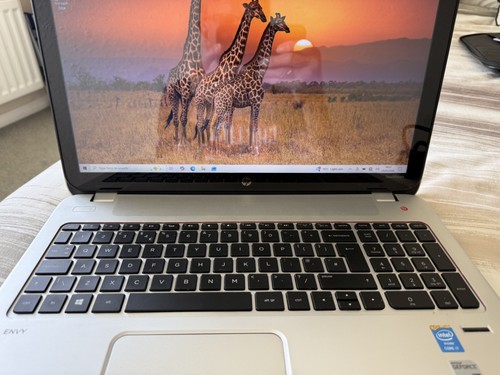 Envy laptop i7 16gb - hp,
