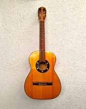 184. Akustik Gitarre KLIRA