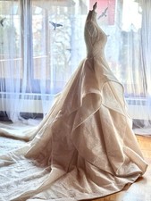 Champagner Brautkleid A-Linie/Prinzessin Stil mit Trägern/Funkelnde Schleppe