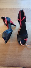 Nagelneuer tanzschuh - nagelneuer,