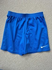 Nike kurze Trainingshose blau