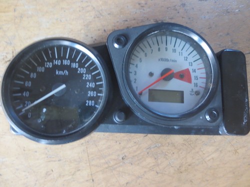 Suzuki gsx gsxr 600 srad - 600,