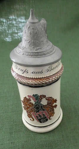 Bierkrug mit zinndeckel gruß - mit,