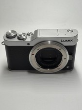 Panasonic Lumix DC-GX800
