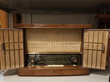 Altes Siemens Röhrenradio