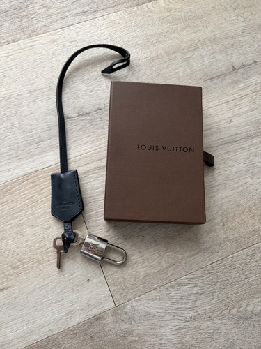 Louis vuitton silber schloss - silber,