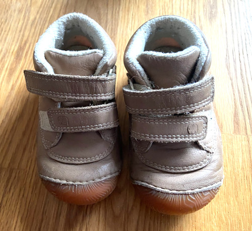 Kinderschuhe von elefanten - kinderschuhe,