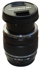 Olympus M.Zuiko Digital ED 12-45mm f4 PRO Lens, 8 Monate alt, TOP!