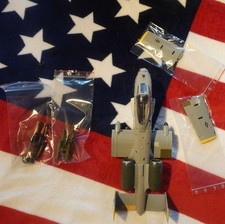 PLAYMATES TOYS - A 10 WARTHOG