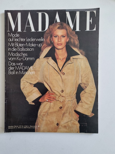 Madame mode modezeitschrift - mode,