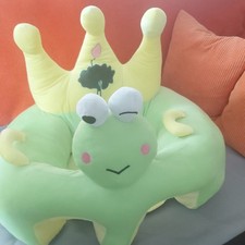 Kuschelweiche Sitzhilfe für Babys ab 6 Monaten - lustiges, farbenfrohes Design