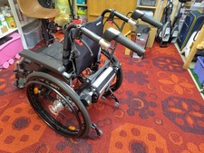 Leichtgewichtsrollstuhl Eurochair 2.750 Meyra m. Schiebe- u.Bremshilfe V-MAX