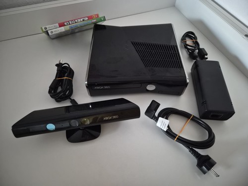 Xbox 360 slim - slim, kinect,