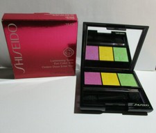 Shiseido  Luminizing Satin Eye Color Trio Nummer YE406 ,  3 g