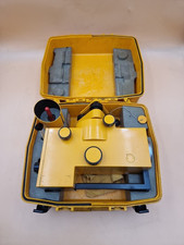 Carl Zeiss Jena Nivelliergerät Ni005A