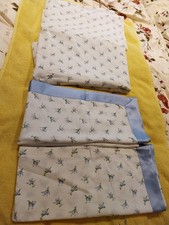 Bettwäsche 140x200.& 80X80 weiß m. bunten Blumen wie neu.....4 Teile 