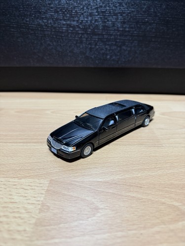 Kinsmart 38070 1999 lincoln - 38070,