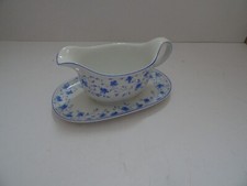 Arzberg Blaue Blüte Sauciere 20,5 mal 12,5 H 10