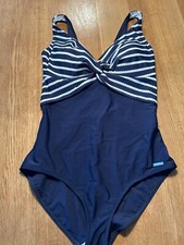 Badeanzug Lascana, Cerina, 44B, nur gewaschen nicht getragen, dunkelblau/weiß