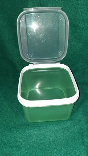 Tupperware bellevue in - 2,6,