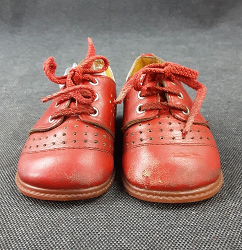 Alt kinder schuhe - alt,
