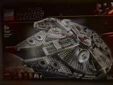 LEGO 75257 Star Wars: Millennium Falcon Falke Neu