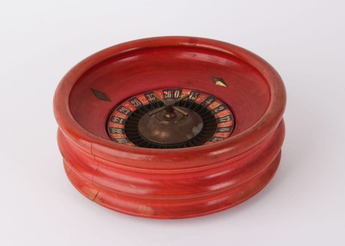 Antike roulette schüssel - antike, roulette-schüssel