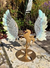 Flügel aus Pyrit, Phönix