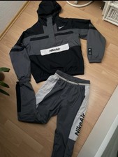 Nike Air Trainingsanzug