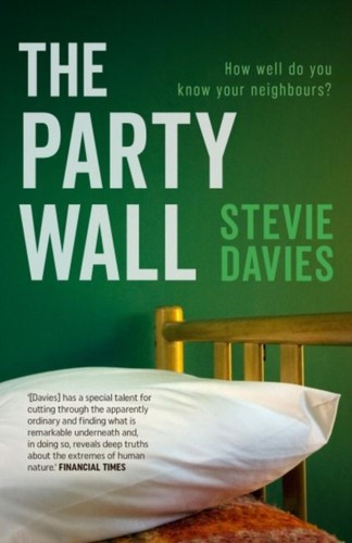 Party wall stevie - party,