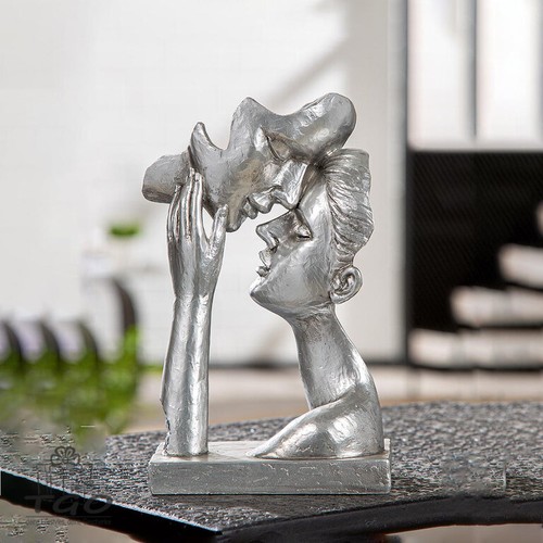 Gilde skulptur paar kissing - skulptur,