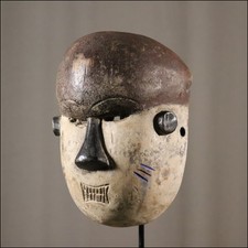 68202) Kleine Maske Salampasu