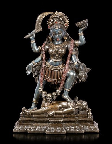 Kali figur tanzt auf - kali,