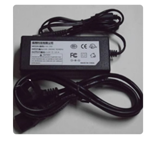 Netzteil-Adapter-Ladegerät