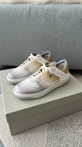 Weiße ledersneaker von - ledersneaker,