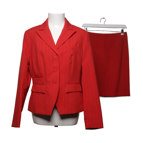 Vivien caron business - vivien, caron,