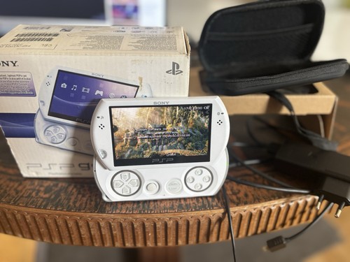 Psp n1004pw pearl white - go,