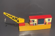 Güterschuppen mit Kran HWM Heinrich Wimmer Nürnberg Blechspielzeug ca. 1955