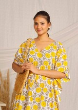 Schönes Boho-Sommerkleid mit