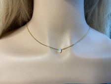 Regenbogen Opaltropfen auf