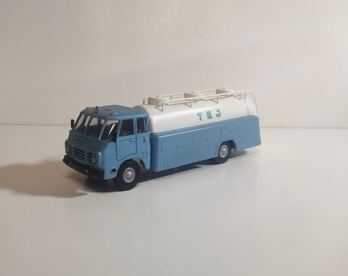 Csepel 710 tankwagen in - csepel,