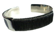 massiver Armreif 2 cm breit hinten offen silber schwarz Modeschmuck NEU + TOP