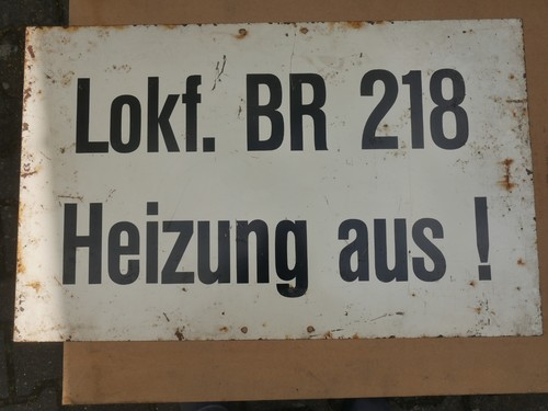 Eisenbahnschild zur 218 - zur, br