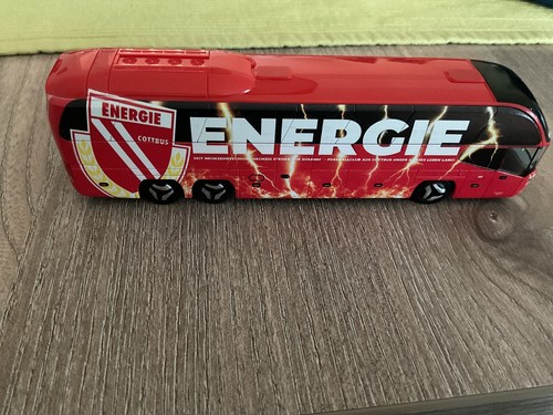 Mannschaftsbus energie cottbus - mannschaftsbus,