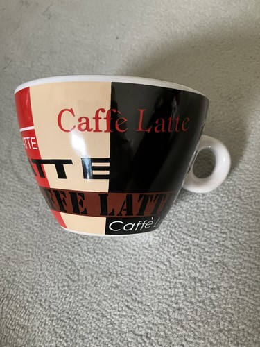 Becher tasse kaffee - becher/tasse:,