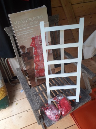 Adventskalender holzleiter - adventskalender,