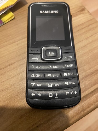 Samsung 1050 in schwarz - e,