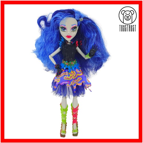Monster high ghoulia - monster,