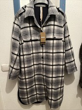 Hugo Boss Damen Mantel In Karo XL